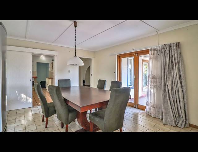 4 BEDROOM HOUSE FOR SALE IN CLARENDON